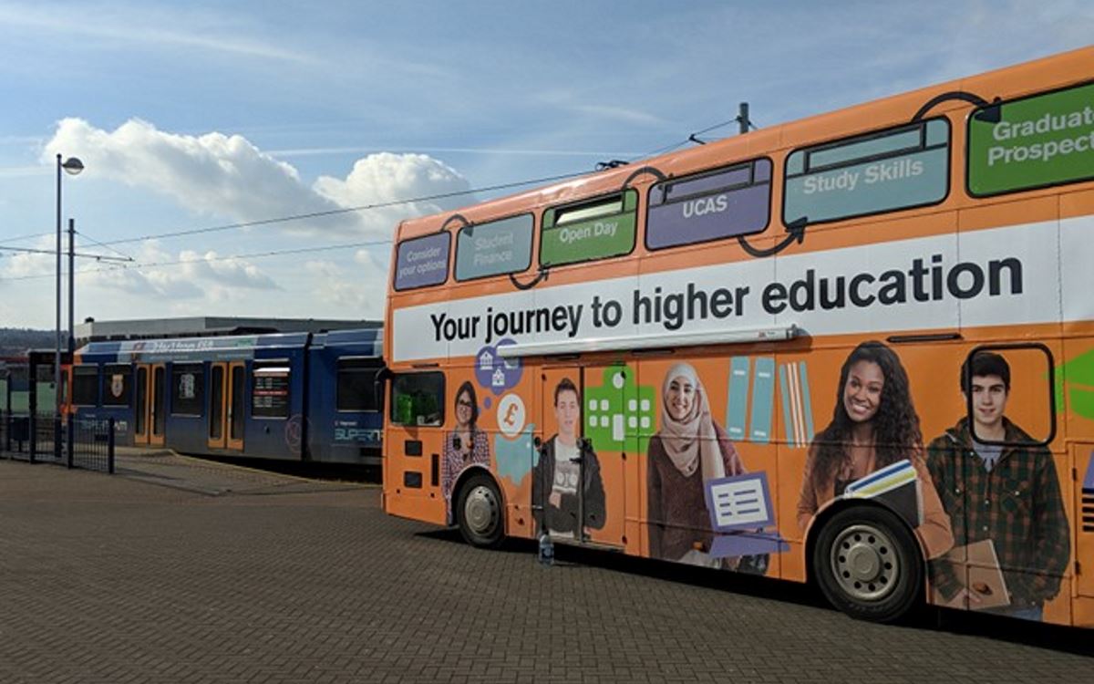 Heppsy Higher Education Promotional Bus